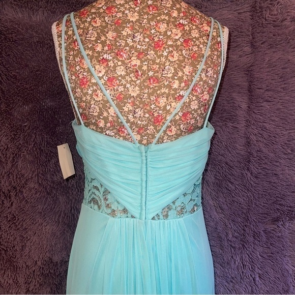 David’s Bridal Formal Dress-NWT - Picture 12 of 13